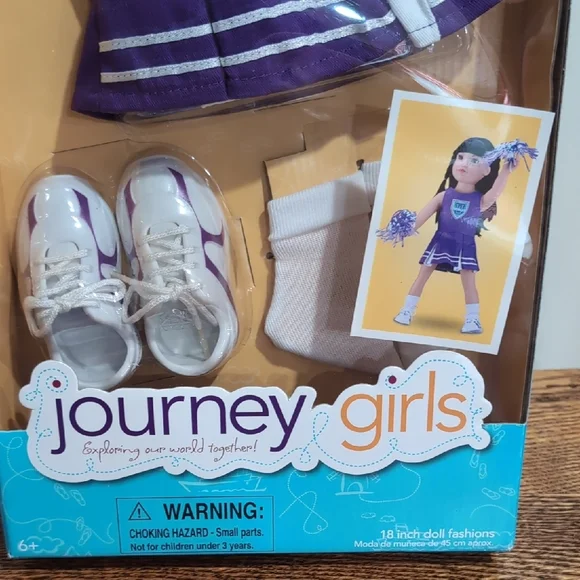 Purple Cheerleader Outfit for 18-Inch Dolls - Picture 4 of 4